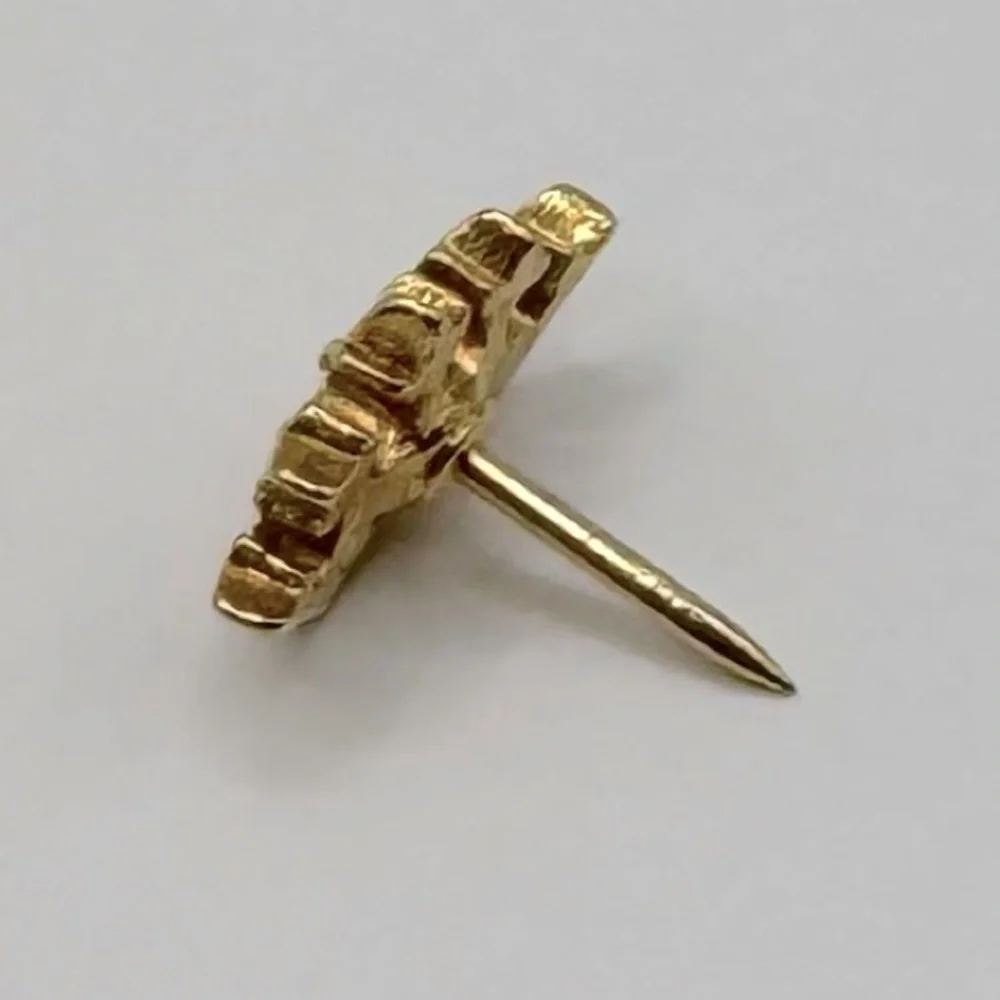 Avon vintage crown